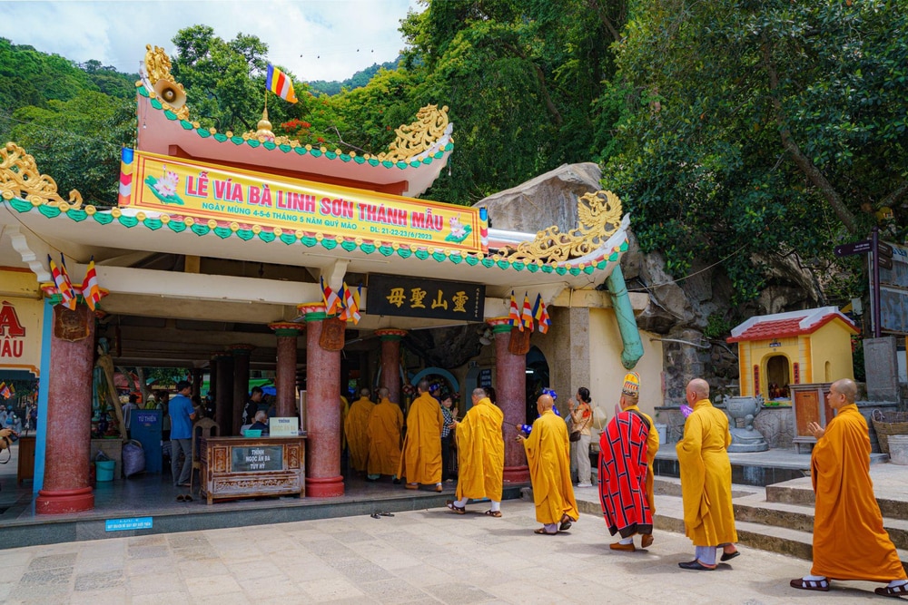 Lễ Vía Bà